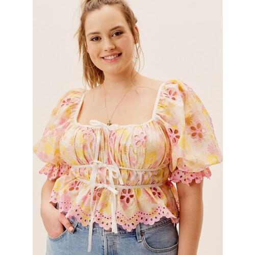 2021 Fashion Flower Print Shirt Summer Women Blouse Clothes Vintage Off Shoulder Top Short Lace Embroidery Fashion Bow