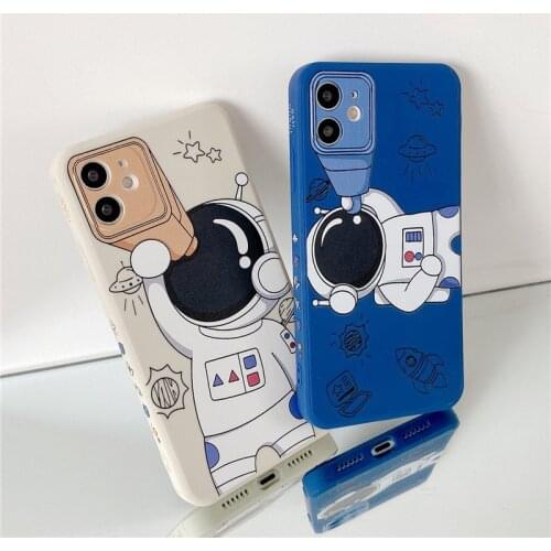Cartoon Cute Amusing Astronaut Pattern Phone Case For iPhone 11 12 Pro Max X XR 6 7 8 plus SE Soft Shockproof Couple Shell Cover