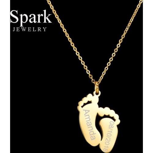 Spark Custom Engraved Name Date Baby Feet Pendant Necklace Cute Stainless Steel Footprint Necklaces For Women Kids Birthday Gift