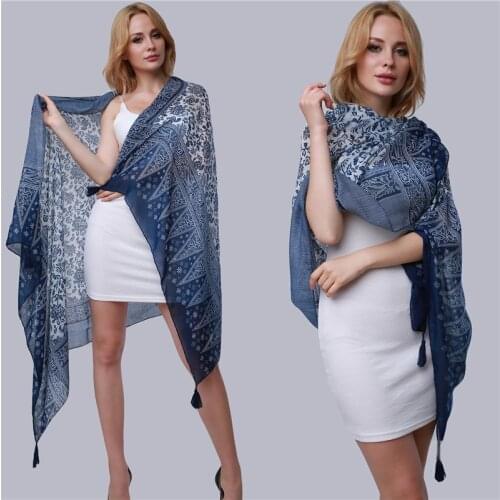 2020 Summer Women Long Scarf Elegant Blue And White Porcelain Print Tassel Wraps Female National Style Beach Shawls