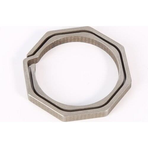 5pcs S/L New Clip Octagonal EDC Keychain for Outdoor Camping Travling 3 Pcs Multi-function Titanium Alloy Key Chain Wholesale