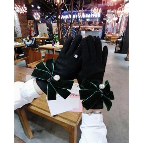 Bowknot Ring Cashmere Gloves Korean Womens Winter Fashion Rhinestone Buckle Velvet Finger Warm Touch Screen Gloves Women