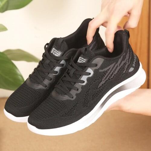New Listing Mens Light Casual Shoes Fashion Outdoor Comfortable Breathable Summer Black Running Large Size Mesh Surface Trend