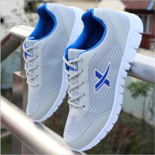 Mens shoes spring and autumn new trend fashion lightweight breathable tennis shoes casual shoes sneakers low-top shoes