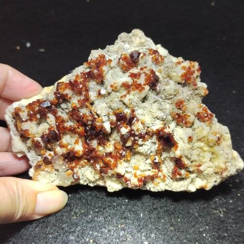 320.5g100% natural wine red garnet feldspar mineral stone home decoration healing energy geology teaching collection ornaments