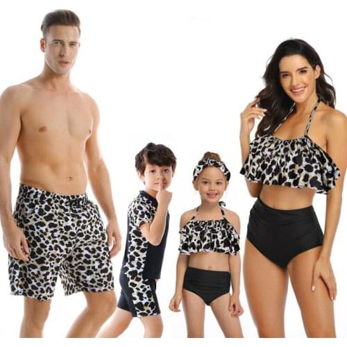 Family Look Matching Swimsuit Leopard Print Mother Daughter Father Son Swimsuit Men Boys Beach Shorts Family Matching Clothes