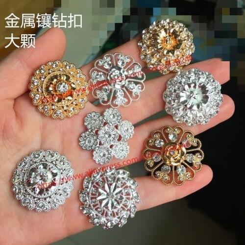 31mm crystal metal button for garments and clothing accessory flower rhinestone shank gold button for coats round buttons