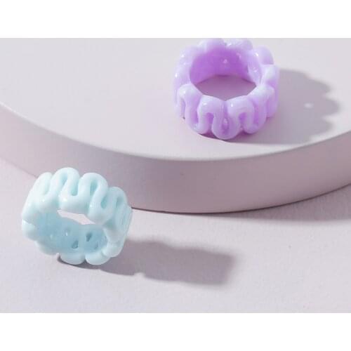 New Ins Creative Simple Reisn Twisted Ring Exaggerated Reisn Rings For Women Girls Fashion Jewelry Gift