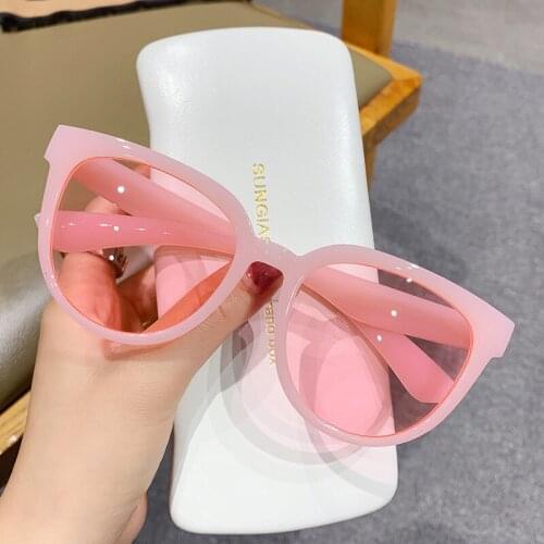 New Fashion Trendy Women Round Sunglasses Men Retro Classic Plastic Frame Sun Glasses Luxury Brand Design Eyeglasses UV400