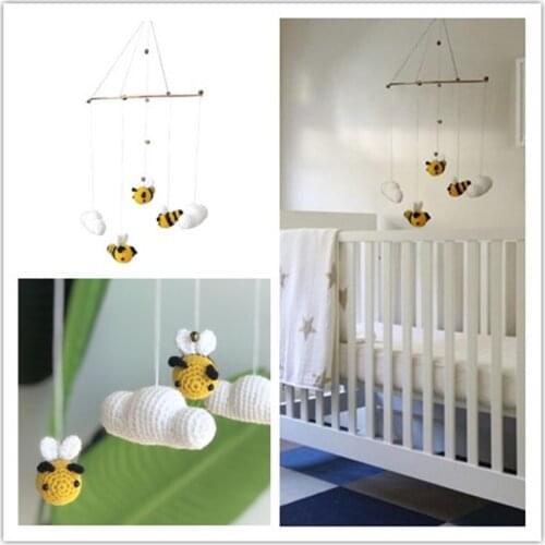 Baby Rattles Crib Mobiles Toy Bed Bell Knitting Wool Bee Cloud Wind Chime Pendant Nordic Kids Room Nursery Decoration