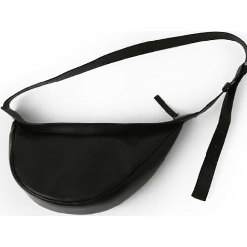 2021 Spring Woman New Black Color Crossbody Bag Wide Single Strap Zipper Half Moon PU Leather Chest Bag Satchel Casual