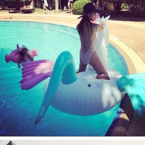 Candy Color Giant Unicorn Floating Pool Swimming Ring Air Mattress Inflatable Swimming Circle Pool Float Row Water Party Toy