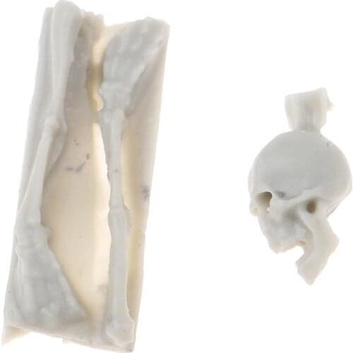 1/35 Scale Unpainted Skeleton Resin Garage Kits, Collectible Figurines Decor