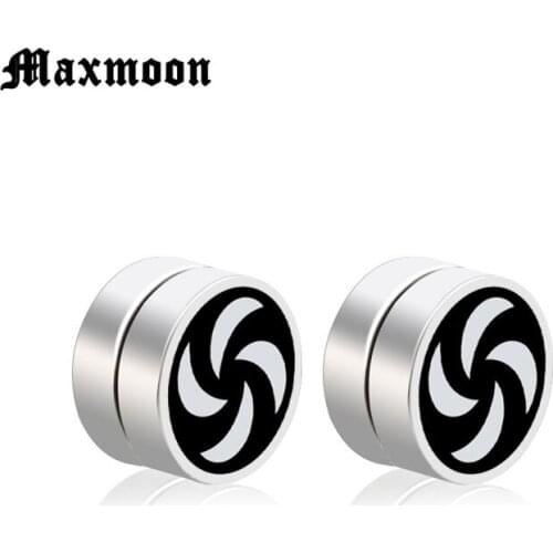 Maxmoon 1pair Titanium Steel Mens Women Trendy Round Magnetic Clip Black Stud Earrings Magnet Magnetic Earrings Magic Unisex