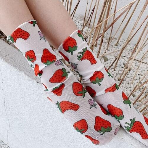 2020 New Fashion Chiffon Summer Tulle Strawberry Socks For Women Thin Transparent Mesh Socks Female Girls Flower Hosiery Sock