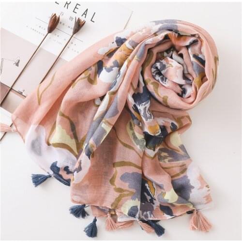 2020 New Fashion Summer Women cotton Scarf flower Beach Hijab Shawls and Wraps Female Foulard Echarpe Designer Bandana