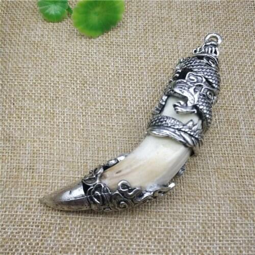 Dragon Statue Inlaid Wolftooth Pendant Tibet Silver Carving Animal Statue Amulet Accessories Home Decoration Gift