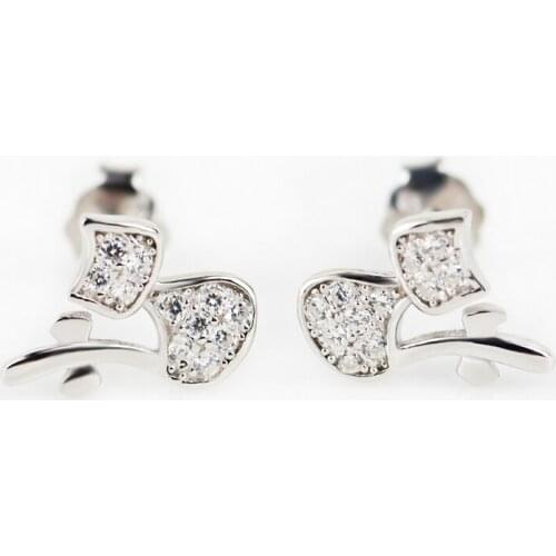 YAFEINI Stud Earrings