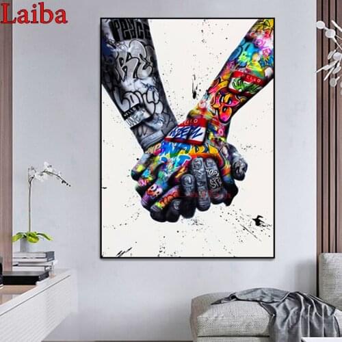 Street Graffiti 3d diamond painting,3d embroidery,5d diamond,mosaic,full cross stitch,Couples hold hands, brothers' handsdiy art