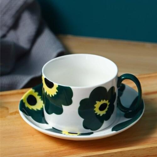 Coffee Mug Handpainted Flower Cup Coffee Mug Underglaze Coffee Cup Saucer Set Bone China Afternoon Tea Milk Cup Gift Tumbler Cup