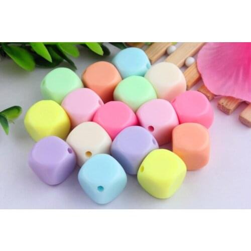 Kwoi vita Large 15mm 100pcs/lot mixed colorful pastel chunky acrylic gumball square beads for kids necklaces making