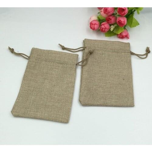 24Pcs/Lot Natural Jute Sack Vintage Style Handmade Drawstring Bags for Jewelry Wedding Christmas Gift Packaging Linen pouch Bags