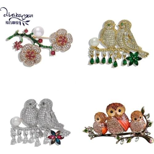 Dvacaman Crystal Flower Brooch for Women Girls Shiny Rhinestone Bird Owl Brooch Pins Jewelry Wedding Gifts Clothing Accessories