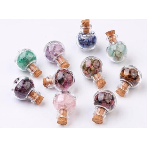 30pcs Mini Glass Wishing Bottle Tumbled Chip Crystal Healing Stones Set for Jewelry Making Home Decoration