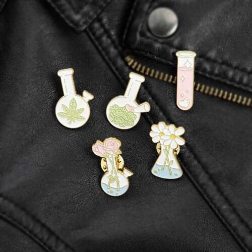 Cute Daisy Flower Plant Bottle Cartoon Brooch Bag Clothes Lapel Enamel Pin Badges Jewelry Gifts For Friends Women Accessories