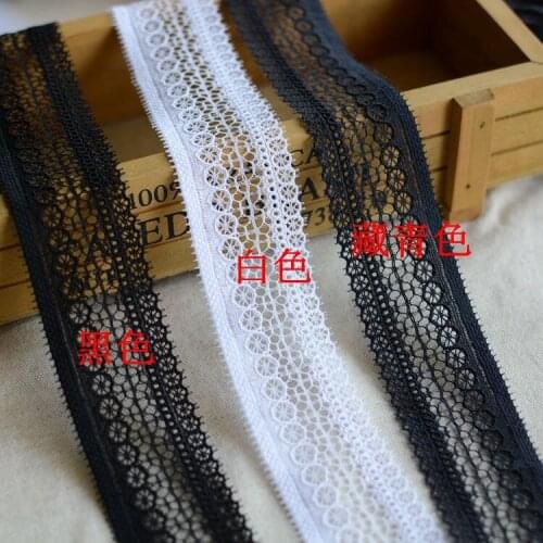 1 / meter 2 color into 3CM wide stretch lace