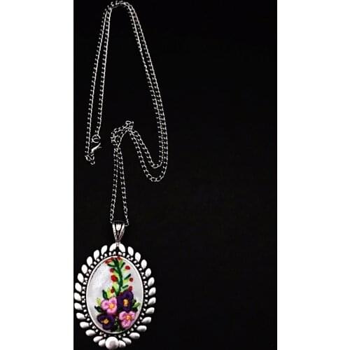 Elif Kolye 004 Nakış Özel Tasarım Tüm Kıyafetlerinize Çok Yakışacak Uzun Zincirli Rahat Takılabilir Tarzınızı Yansıtın