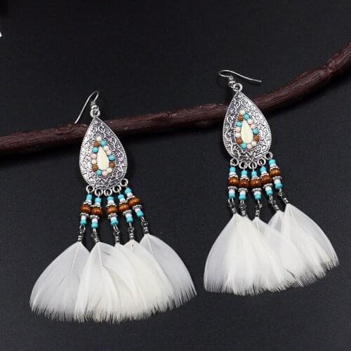 Retro Fashion Feather LiuSu Earrings Female Handmade Mizhu Bohemian Wind Earrings Wholesale