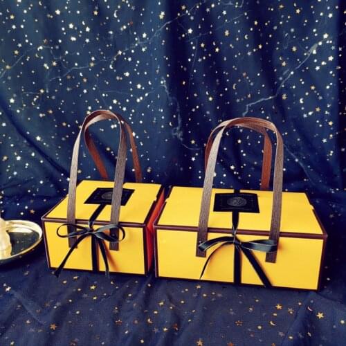 AVEBIEN Festival cake box kraft paper portable gift box packaging bags 10/20pcs Baby Shower Birthday Party Supplies candy boxes