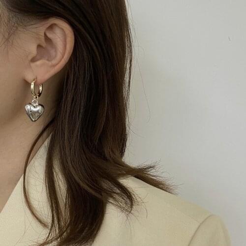 European and American fashion love earrings female ins style cold wind earring for Girls Metal Shiny Jewelry Gifts 2021
