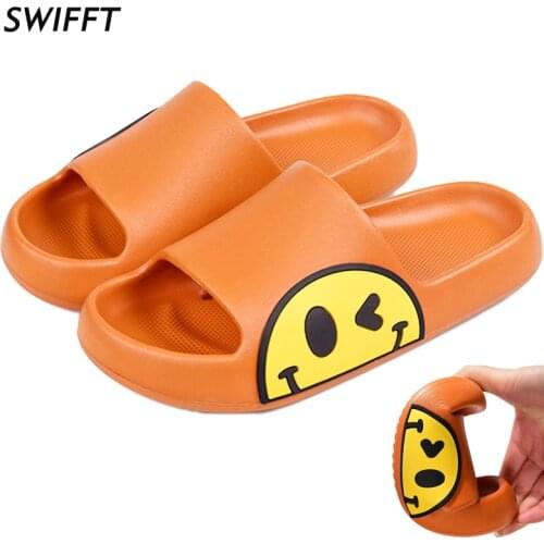 2021 New Slippers For Men And Women Summer Beach Soft Sole Slide Sandals Flip Flops Man Ladies Indoor Bathroom Anti-slip Shoes