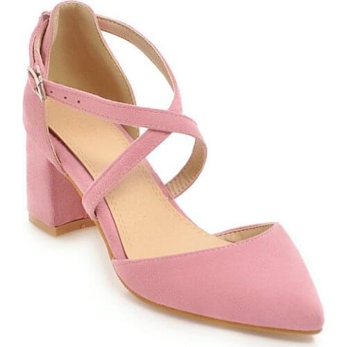 2018 new summer students with heavy heel with wild size code 32-48 hollow buckle with sandals 1844