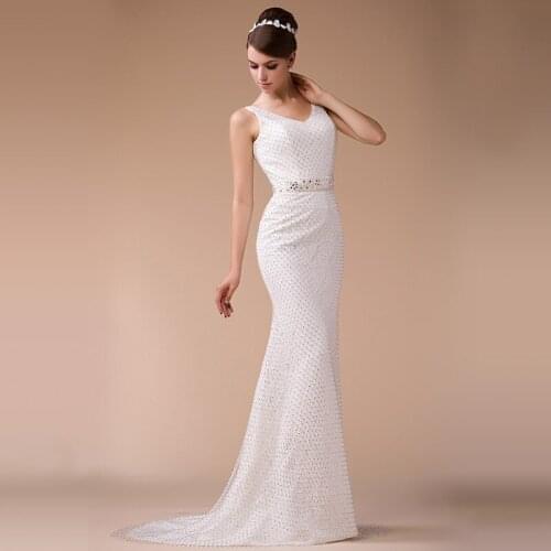 Cheap Shoulders with a small tail wedding dress 2016 new deep V lace bandage Mermaid/Trumpet wedding dress Slim Free shipping