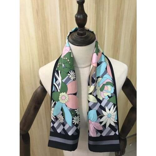 2020 new arrival spring classic flower 100% silk scarf twill hand made roll 90*90 cm squareshawl wrap for women lady gift
