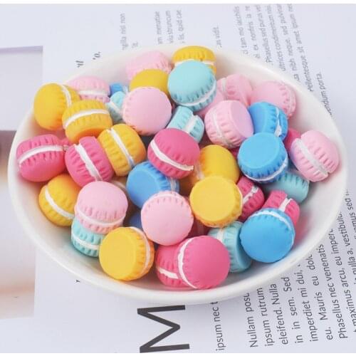 New 6pcs Dollhouse Miniature food 1/6 Scale Macaron Cake Play Kitchen Doll House Food Toys Accessories