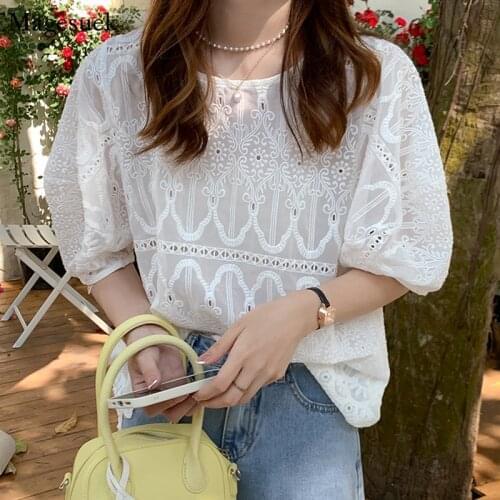 Summer 2021 White Loose Womens Shirt Puff Sleeve Chic Embroidery Lace Blouse O-neck Fashion Casual Blouse Tops Plus Size 14755