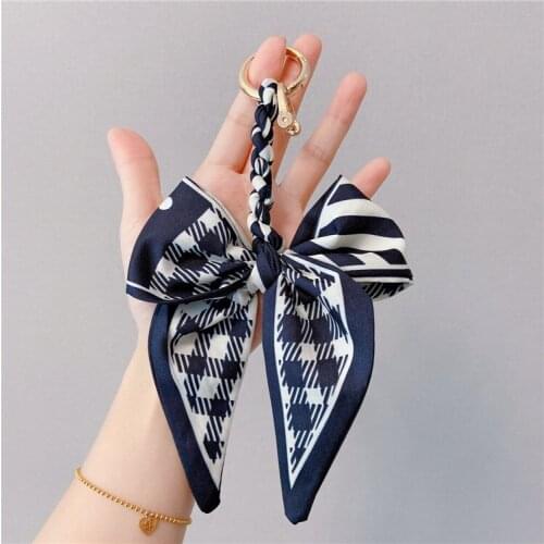 Exquisite Handbag Accessories Key Chain Ribbon Silk Fabric Keychain Print Bows Keyring for Women Bag Car