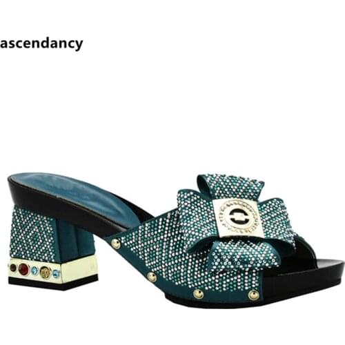 Latest Italian Women Sandals Shoes Decorated with Rhinestone Open Toe Sexy Ladies Shoes Party Wedding Shoes Pumps Nigerian Shoes
