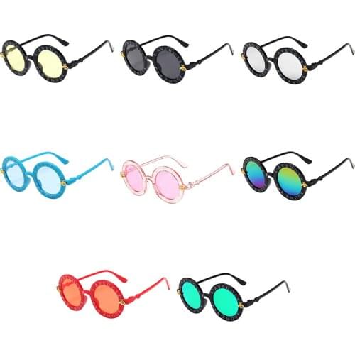 Wallarenear Kids Sunglasses Letter Print Anti-UV Sunglasses Toddler Children Travel Eyewear Beach Sunglasses Photography Props