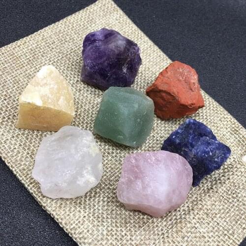 7pcs natural crystal agate ore Seven chakra energy therapy set decoration Colored mineral specimen stone chakras assist stone D3