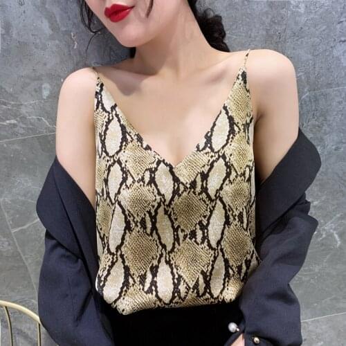 Woman Satin Tank Top Women Sexy Tops Fashion Leopard Silk Tank Plus Size Straps V-neck Snake Print Top Tee Streetwear Camis Lady
