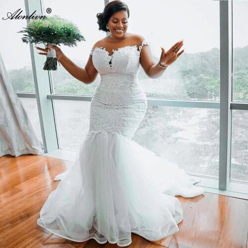 Alonlivn Elegant Fitted Mermaid Wedding Gowns 2021 Gorgeous Sweetheart Neckline Short Sleeve