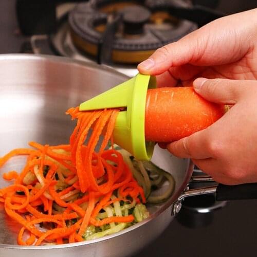 Manual Vegetable Fruit Potato Carrot Radish Slicer Multi-function Rotating Shredder Grater Spiral Peeler Cocina Kitchen Gadgets
