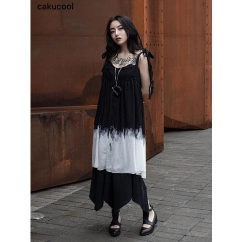 2019 summer new product simple fashion dark black gradient color Korean version of two wear slim strap dress