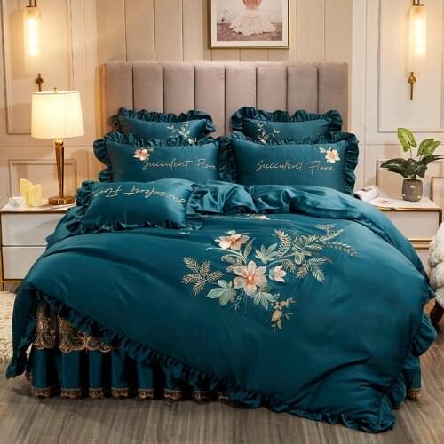 Luxury Silkly Floral Embroidery Bedding Set Washed Silk Soft Double Duvet Cover Set Lace Thick Bed Skirt Bed Linen Pillowcases