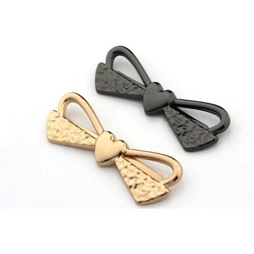2pcs Metal Heart Bowknot Buckle Fashion Decoration Shoes Clasp for Handbag Bag Garments Hardware Closure Bag Parts Accessories